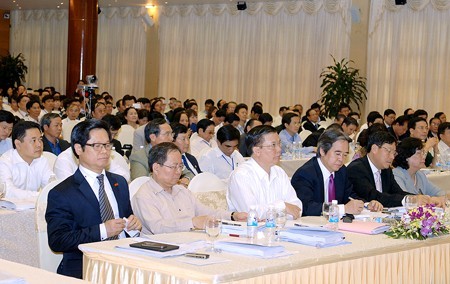 Premierminister führt Dialog mit Unternehmer  - ảnh 1